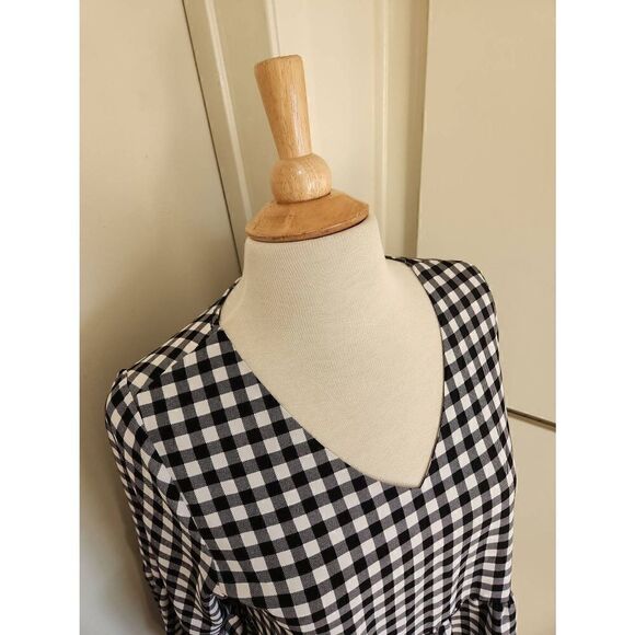 Blk/Wht Buffalo Plaid Riered Baby Doll Dress - Picture 5 of 9